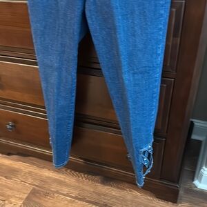 Euro Classic Stylish Denim Jeans with Studded Detail